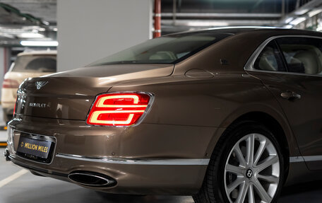 Bentley Flying Spur, 2020 год, 25 900 000 рублей, 7 фотография