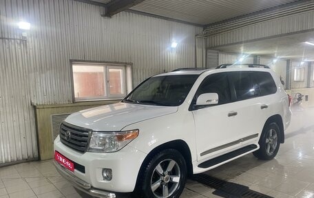 Toyota Land Cruiser 200, 2014 год, 4 800 000 рублей, 1 фотография