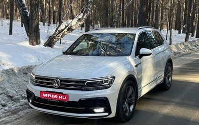 Volkswagen Tiguan II, 2017 год, 2 800 000 рублей, 1 фотография