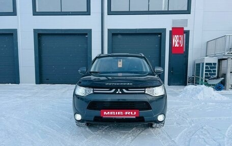 Mitsubishi Outlander III рестайлинг 3, 2012 год, 1 949 000 рублей, 9 фотография