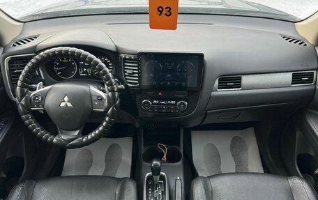 Mitsubishi Outlander III рестайлинг 3, 2012 год, 1 949 000 рублей, 16 фотография