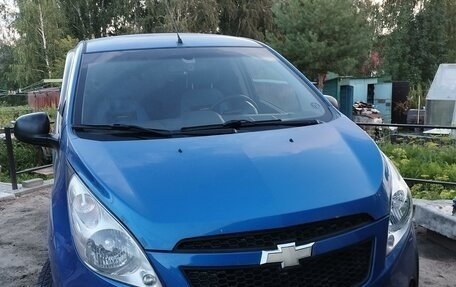 Chevrolet Spark III, 2011 год, 500 000 рублей, 1 фотография