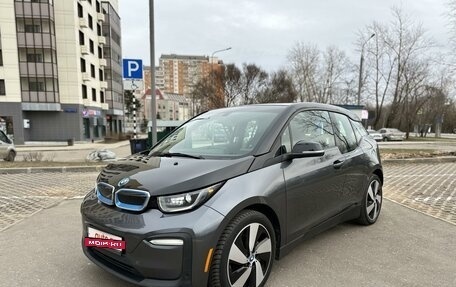 BMW i3 I01 рестайлинг, 2018 год, 2 495 000 рублей, 1 фотография