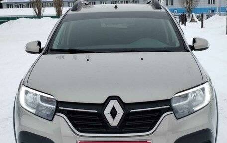 Renault Sandero II рестайлинг, 2020 год, 1 430 000 рублей, 1 фотография