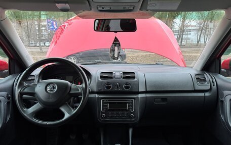 Skoda Fabia II, 2013 год, 549 000 рублей, 11 фотография