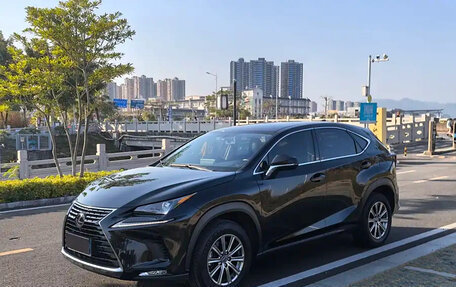 Lexus NX I, 2020 год, 3 500 000 рублей, 1 фотография