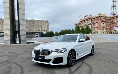 BMW 5 серия, 2021 год, 5 700 000 рублей, 1 фотография