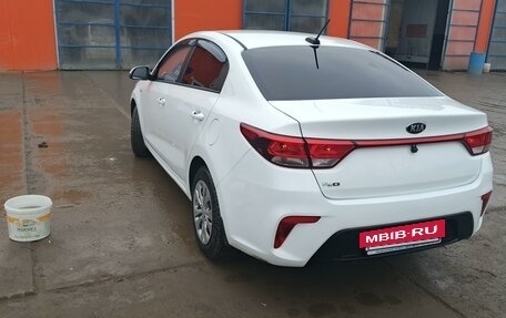 KIA Rio IV, 2018 год, 1 490 000 рублей, 6 фотография