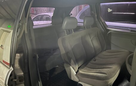 Dodge Caravan IV, 2005 год, 540 000 рублей, 8 фотография