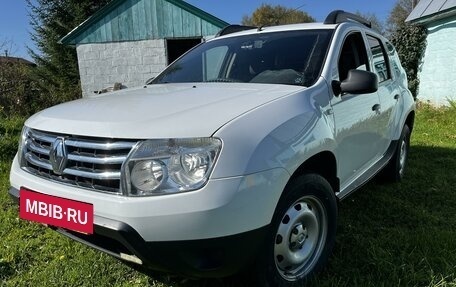 Renault Duster I рестайлинг, 2012 год, 910 000 рублей, 1 фотография