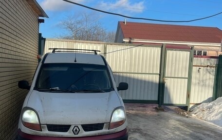 Renault Kangoo II рестайлинг, 2004 год, 365 000 рублей, 1 фотография