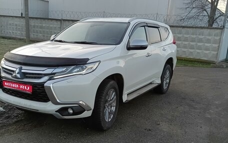 Mitsubishi Pajero Sport III рестайлинг, 2017 год, 3 000 000 рублей, 1 фотография