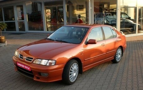 Nissan Primera II рестайлинг, 1998 год, 270 000 рублей, 1 фотография