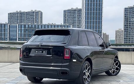 Rolls-Royce Cullinan, 2022 год, 37 000 224 рублей, 19 фотография