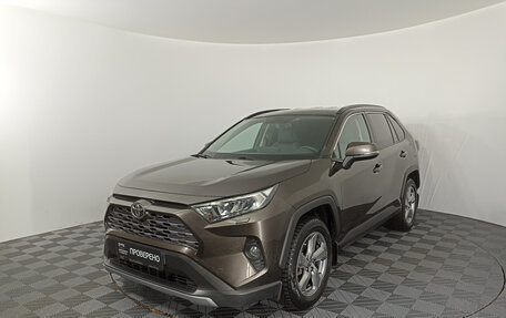 Toyota RAV4, 2021 год, 3 649 000 рублей, 5 фотография