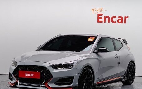 Hyundai Veloster II, 2021 год, 3 230 000 рублей, 2 фотография