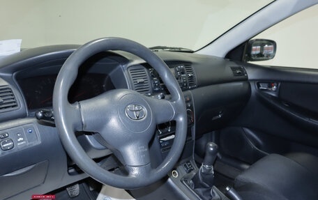 Toyota Corolla, 2005 год, 560 000 рублей, 9 фотография