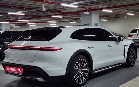 Porsche Taycan I, 2022 год, 11 800 000 рублей, 4 фотография