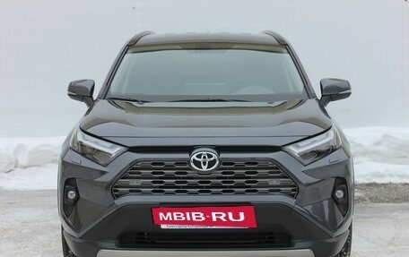 Toyota RAV4, 2023 год, 6 440 000 рублей, 2 фотография