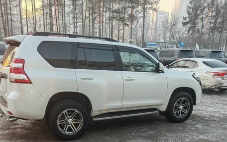 Toyota Land Cruiser Prado 150 рестайлинг 2, 2014 год, 4 500 000 рублей, 3 фотография