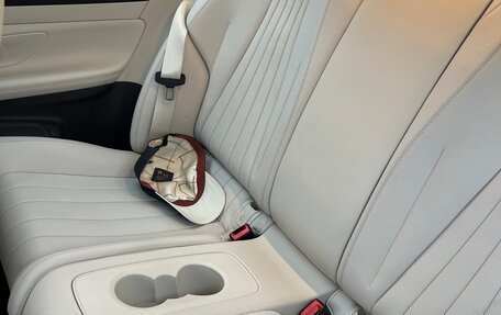 Mercedes-Benz E-Класс, 2019 год, 5 550 000 рублей, 7 фотография