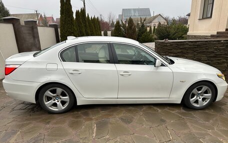 BMW 5 серия, 2008 год, 700 000 рублей, 3 фотография