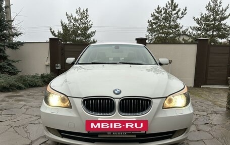 BMW 5 серия, 2008 год, 700 000 рублей, 2 фотография