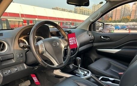 Nissan Navara (Frontier), 2021 год, 3 798 000 рублей, 9 фотография