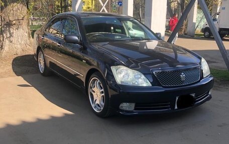 Toyota Crown, 2004 год, 1 500 000 рублей, 4 фотография