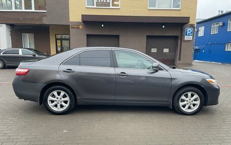 Toyota Camry, 2010 год, 1 450 000 рублей, 4 фотография