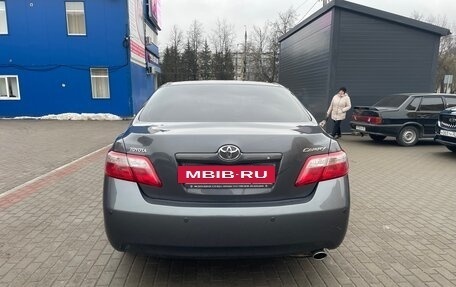 Toyota Camry, 2010 год, 1 450 000 рублей, 6 фотография