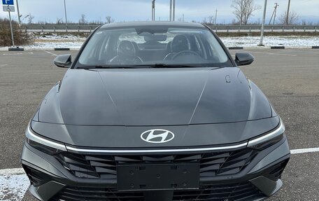 Hyundai Elantra, 2023 год, 2 625 000 рублей, 2 фотография