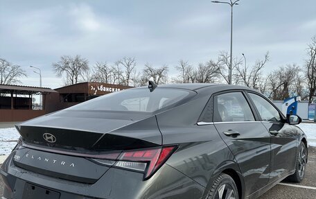 Hyundai Elantra, 2023 год, 2 625 000 рублей, 4 фотография