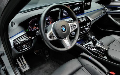 BMW 5 серия, 2022 год, 5 400 000 рублей, 16 фотография