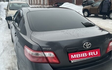 Toyota Camry, 2011 год, 940 000 рублей, 4 фотография