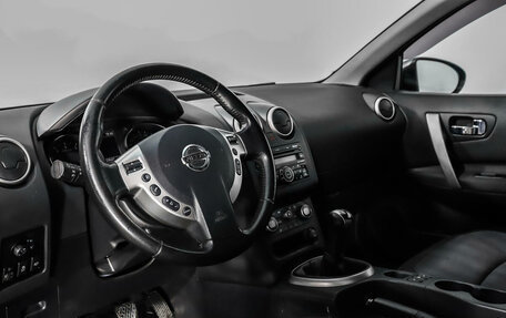 Nissan Qashqai, 2010 год, 1 071 000 рублей, 9 фотография