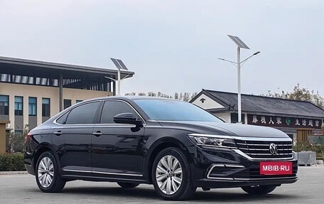 Volkswagen Passat B8 рестайлинг, 2021 год, 2 460 000 рублей, 3 фотография