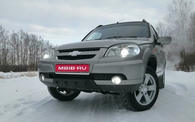 Chevrolet Niva I рестайлинг, 2010 год, 590 000 рублей, 1 фотография