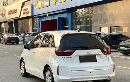 Honda Fit, 2021 год, 1 460 000 рублей, 4 фотография