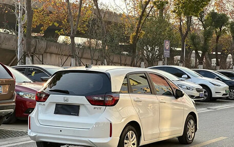 Honda Fit, 2021 год, 1 460 000 рублей, 6 фотография