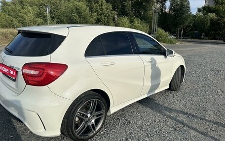 Mercedes-Benz A-Класс, 2015 год, 1 850 000 рублей, 4 фотография