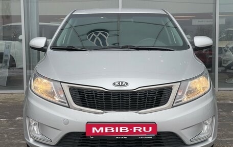 KIA Rio III рестайлинг, 2012 год, 860 000 рублей, 2 фотография