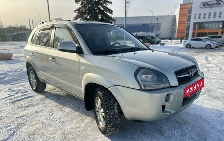 Hyundai Tucson III, 2008 год, 725 000 рублей, 4 фотография