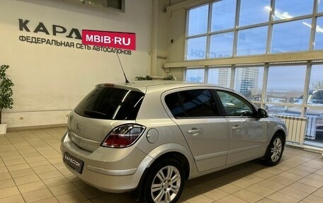 Opel Astra H, 2011 год, 685 000 рублей, 2 фотография