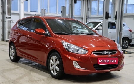 Hyundai Solaris II рестайлинг, 2012 год, 789 990 рублей, 3 фотография