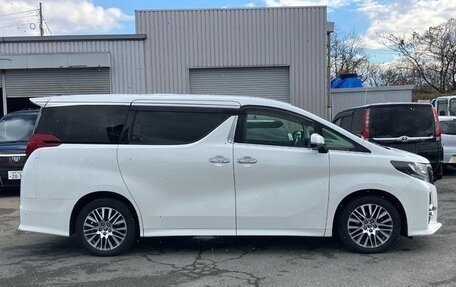 Toyota Alphard III, 2017 год, 3 550 000 рублей, 5 фотография