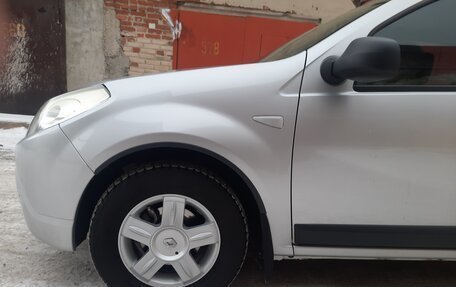 Renault Sandero I, 2012 год, 770 000 рублей, 4 фотография