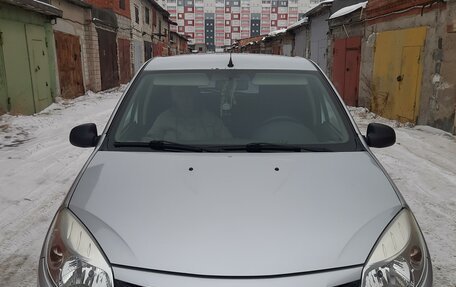 Renault Sandero I, 2012 год, 770 000 рублей, 12 фотография