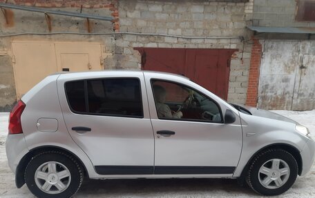 Renault Sandero I, 2012 год, 770 000 рублей, 27 фотография