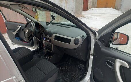 Renault Sandero I, 2012 год, 770 000 рублей, 24 фотография